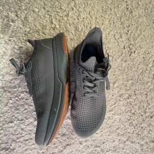 Gray Women's Mesh Sneakers